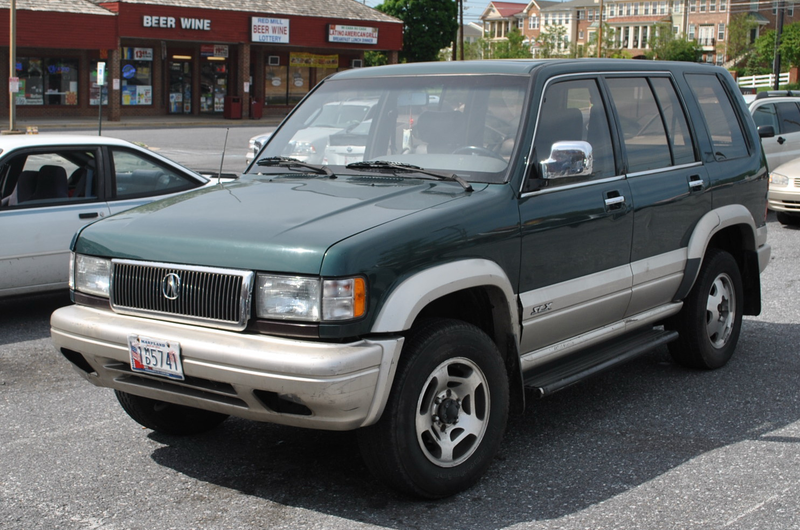 Illustration for article titled 10 cars from the '90s that you probably forgot about